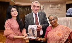 Hindistan`da Ermeni Soykırımı: Osmanlı İmparatorluğu`nun suçu kitabının tanıtımı gerçekleşti