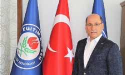 Ermeni şarkıcıya tepki gösteren müdür yardımcısı davayı kazandıİ