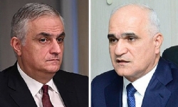 Ermenistan ve Azerbaycan başbakan yardımcıları sınırda buluştu