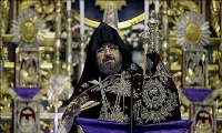 ​Ermeni Patriği Maşalyan`dan `seçim yönetmeliği` yorumu: Bardağın dolu tarafını görmeliyiz