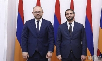 ​Rubinyan, Polonya Dışişleri Bakanı ile Ermenistan-Türkiye normalleşmesini görüştü