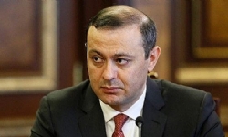 ​Güvenlik Konseyi Sekreteri Grigoryan, Ermenistan’dan koridor mantığı olan herhangi bir yolun geçece