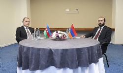 ​Mirzoyan ve Bayramov Tiflis`te görüştü