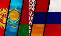 Ermenistan, hizmet sektöründe lider