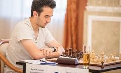 Dubai`de Ermeni satranç oyuncusu Aram Hakobyan üst üste 2. galibiyetini elde etti