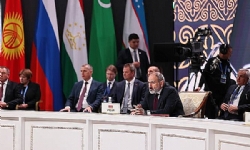 Paşinyan BDT toplantısında Azerbaycan`ı eleştirdi