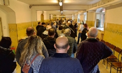 Ermeni toplumu 10 vakıfta seçim için sandık başına gitti