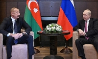 Putin ve Aliyev, Ermenistan`la imzalanan üçlü bildirilerin uygulanmasını görüştü