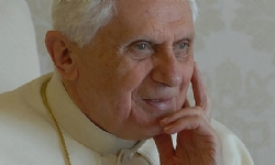 ​Eski Papa 16. Benedictus hayatını kaybetti