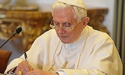Ölen Onursal Papa ‘AB Hristiyan Kulübüdür’ görüşünün mimarıydı