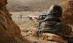 ​Azerbaycan`ın açtığı ateş sonucu bir Ermeni asker yaralandı