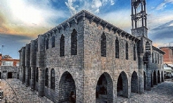 Diyarbakır Surp Giragos Ermeni Kilisesi dışarıda kalanların barınabilmesi için halka açılıdı