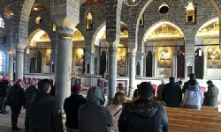 Diyarbakır Surp Giragos Ermeni Kilisesi’nde depremde yaşamını yitirenler için ayin yapıldı