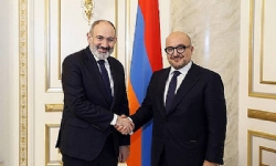 ​Ermenistan Başbakanı ile İtalya Kültür Bakanı bir araya gelip deneyim takası ele aldılar