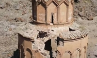​Digor’da bulunan tarihi beş kiliseler yıkılıyor