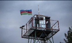 Azerbaycan ordusu, Karabağ`da bazı yolların yasa dışı kullanılmasına karşı önlemler aldı