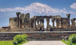 Forbes: Ermenistan`da herkes için bir şeyler var