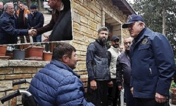 Bakan Akar, Hatay`daki Ermeni mahallesi Vakıflı`yı ziyaret etti