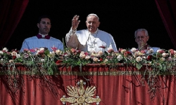 ​Papa Paskalya mesajında uluslararası topluma dünyadaki çatışmalara son vermeleri çağrısı yaptı