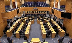 ​Kıbrıs Parlamentosu Azerbaycan`ı kınayan bir yasa tasarısı onayladı