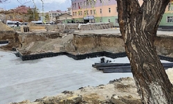 ​Okul inşaatında insan kemiklerine rastlandı, alana beton döküldü