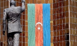 Azerbaycan Erivan`daki açılışında bayrağı yakılan Halter Şampiyonası`ndan sporcularını çekti