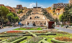 ​Ermenistan`ı ziyaret eden turist sayısı yüzde 80`den fazla arttı