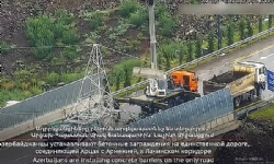 ​Azerbaycan Ermenistan-Artsakh tek yolunu beton bariyerle kapattı