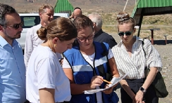 ​AP Alman üyesi, AB gözlemcileri ile birlikte Ermenistan’ın Yeraskh köyünü ziyaret etti