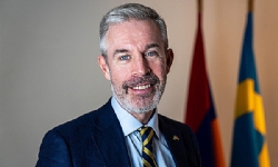 Ըստ Հայաստանի Մէջ Շուէտի Դեսպանին. Շուէտը Վճռականօրէն Կը Պաշտպանէ Հայաստանի Հանրապետութեան Մէջ Եւրո