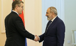 ​Ermenistan Başbakanı,Almanya Dışişlerinden Sorumlu Devlet Bakanı ile görüştü