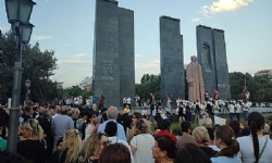 ​Karabağ ve Ermenistan`da ablukaya karşı eş zamanlı miting