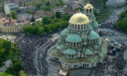 ​Bulgaristan`da Ortodoks Kilisesi`nden okullarda din dersi eğitimi verilmesi talebi