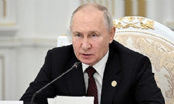 ​Putin, barış anlaşmasını görüşmek üzere Ermenistan ve Azerbaycan taraflarını Moskova`ya davet etti