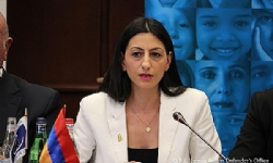 ​[Ermenistan Ombudsmanı: Azerbaycan`ın saldırısından sonra bulunan onlarca Dağlık Karabağ sakininin