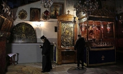 ​Gazze`deki Katolik Hristiyanlar buruk geçirdikleri Noel ayininde barış için dua etti