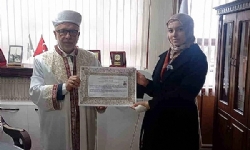 Ermenistan Vatandaşı Müslüman Oldu ve Emine İsmini Aldı