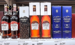 Belarusda erməni işçilərinə qadağa