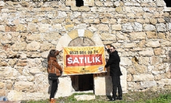 Ermeni kilisesi `sahibi` olduğunu iddia eden kişi tarafından satılığa çıkarıldı