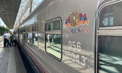Yerevan-Batum-Yerevan treni yakında yolcu taşımacılığına başlayacak