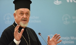 Patrikhane’de ‘ikinci adam’ kavgası