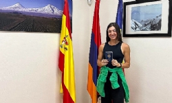Ünlü Ermeni tenisçi Elina Avanesyan, Ermenistan pasaportu aldı