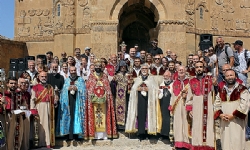 Akhtamar`daki Surp Haç Kilisesi 8 Eylül`deki ayine hazırlanıyor