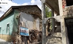 Gümüşhane`de film gibi olay: Yarım kalan cami inşaatı nedeniyle tarihi kilisede namaz kılmaya başla