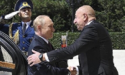 Putin Calls Aliyev to Discuss Armenia-Azerbaijan Peace Processby Asbarez Staff