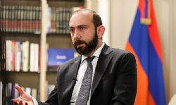 Mirzoyan: Azerbaycan ile anlaşma metni üzerinde mutabıkız