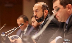 Mirzoyan: Sebebini bilmiyorum, ama Azerbaycan Barış Anlaşmasını imzalamakta tereddüt ediyor