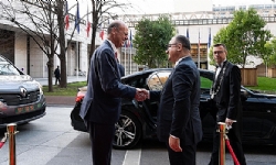 Ermenistan ve Fransa arasındaki ekonomik iş birliği olanakları Paris’te görüşüldü