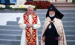 Tüm Ermeniler Katolikosu`ndan Papa Francis için taziye mesajı