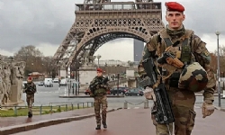 Arthur Aznavuryan, Ermenistan`ın Fransa askeri ataşesi olarak atandı